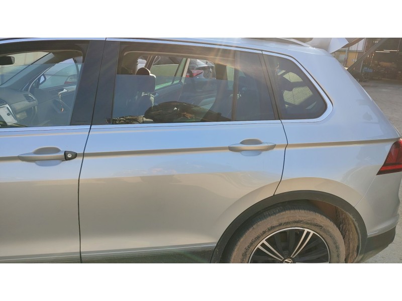 Recambio de puerta trasera izquierda para volkswagen tiguan (ad1, ax1) 2.0 tdi referencia OEM IAM   