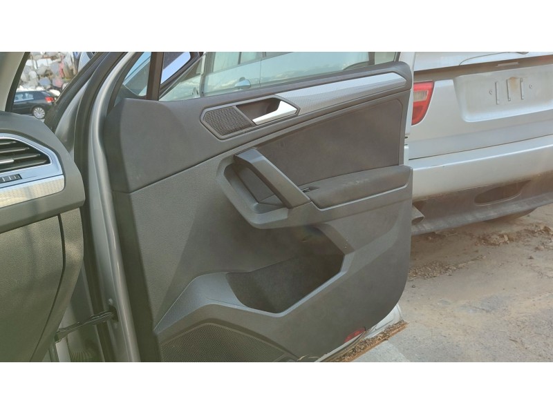 Recambio de guarnecido puerta delantera derecha para volkswagen tiguan (ad1, ax1) 2.0 tdi referencia OEM IAM   