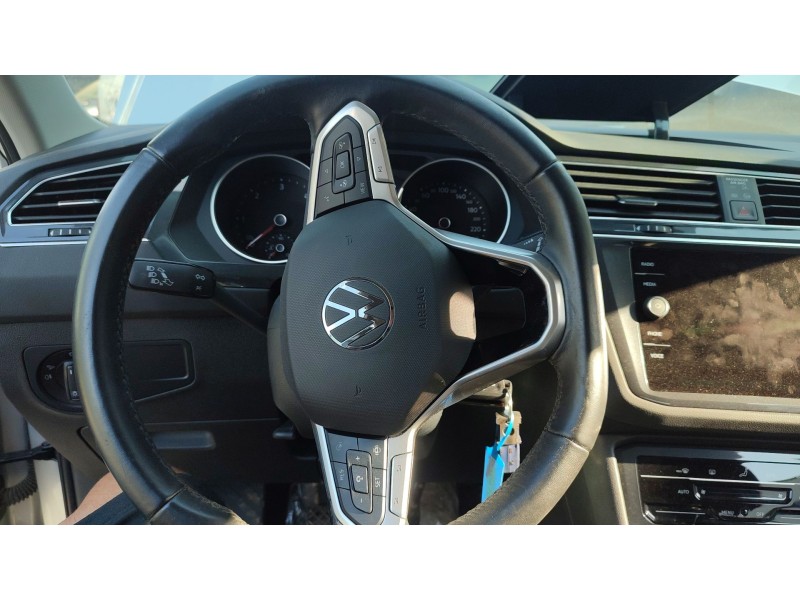 Recambio de volante para volkswagen tiguan (ad1, ax1) 2.0 tdi referencia OEM IAM   