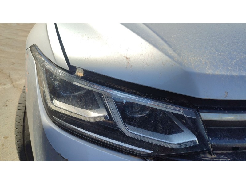 Recambio de faro derecho para volkswagen tiguan (ad1, ax1) 2.0 tdi referencia OEM IAM   