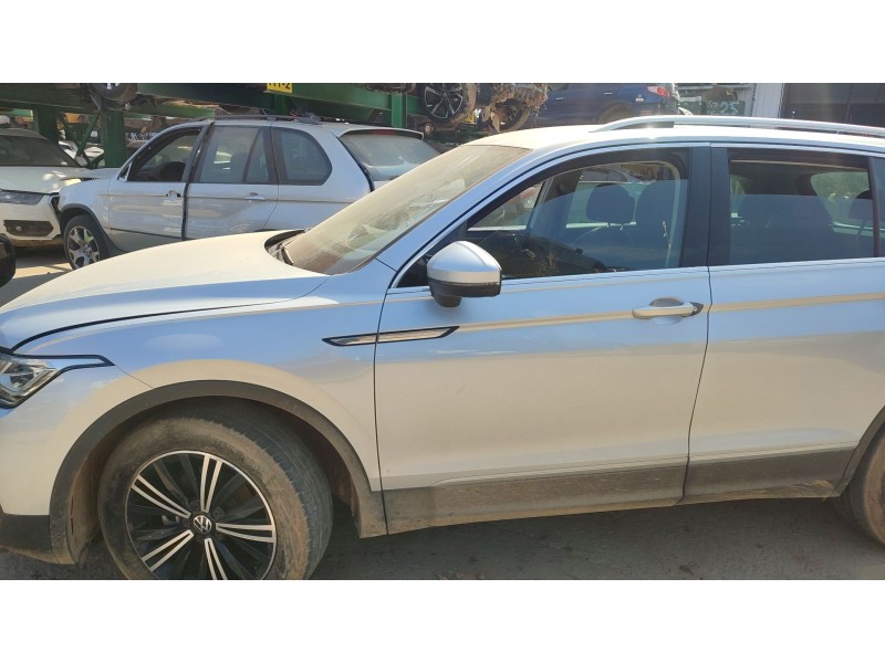 volkswagen tiguan (ad1, ax1) del año 2023