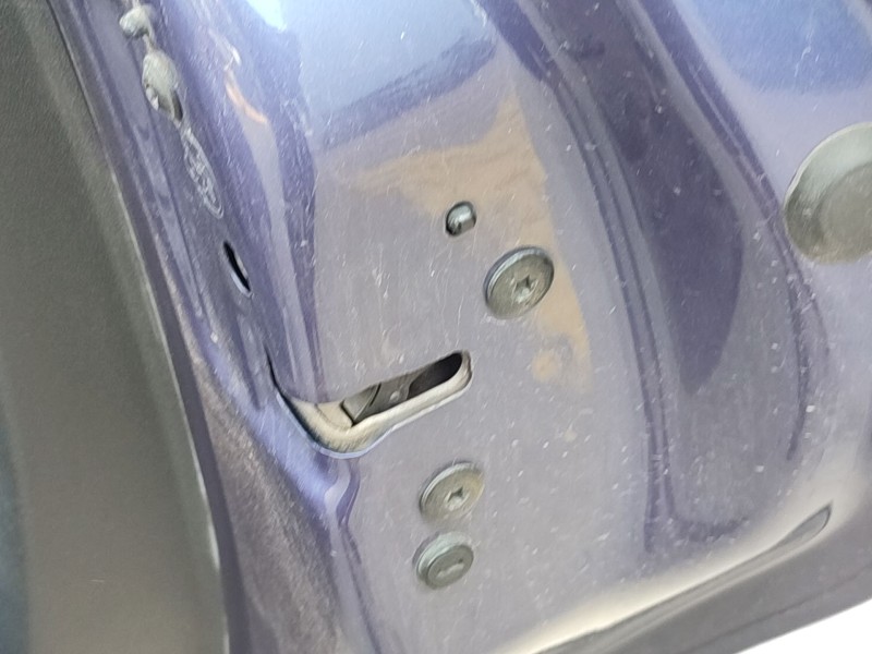 Recambio de cerradura puerta trasera derecha para peugeot 208 i (ca_, cc_) 1.4 hdi referencia OEM IAM   