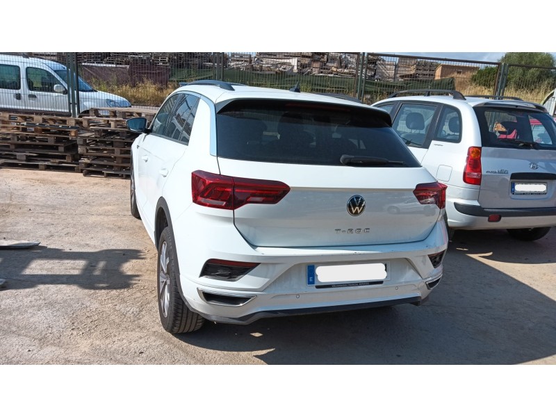 volkswagen t-roc (a11, d11) del año 2022