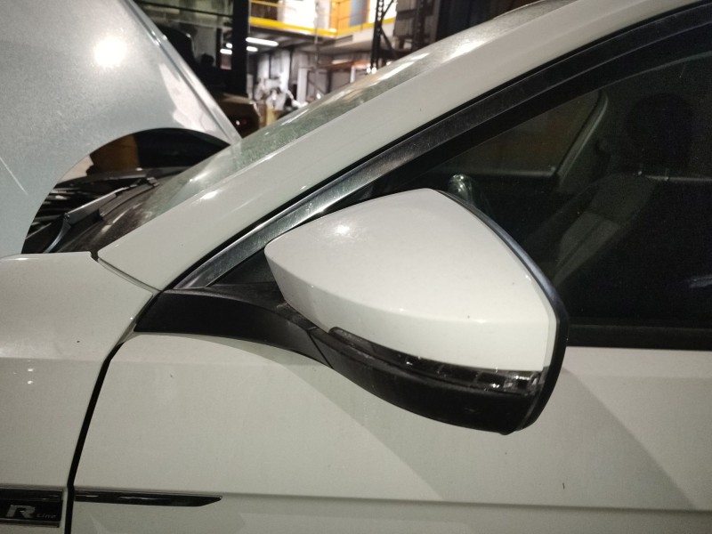 Recambio de retrovisor izquierdo para volkswagen t-roc (a11, d11) 1.0 tsi referencia OEM IAM   
