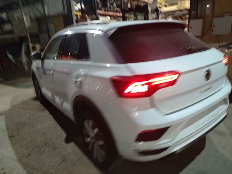 volkswagen t-roc (a11, d11) del año 2022