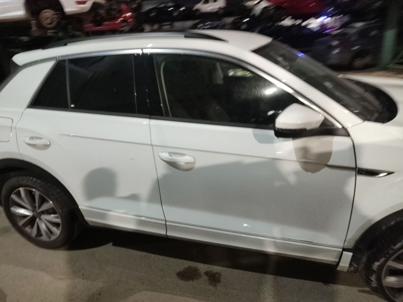 volkswagen t-roc (a11, d11) del año 2022