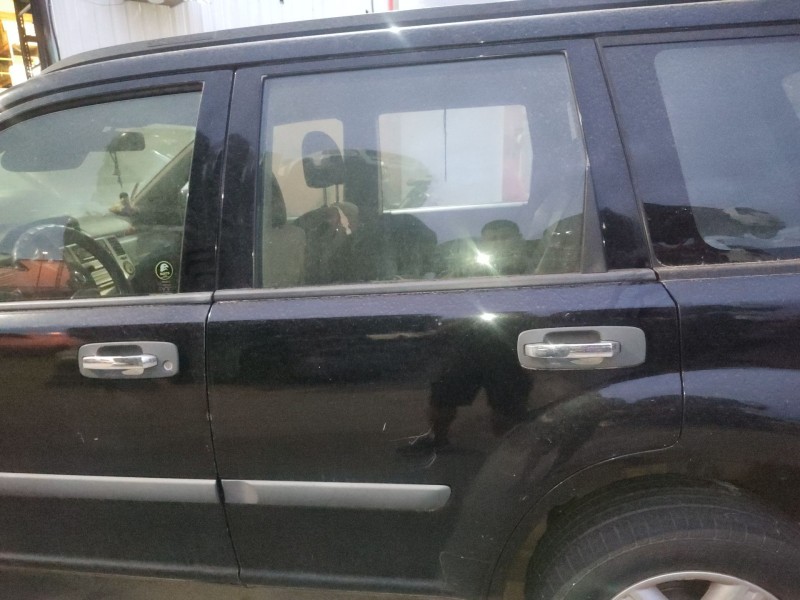 Recambio de puerta trasera izquierda para nissan x-trail i (t30) 2.2 dci referencia OEM IAM   