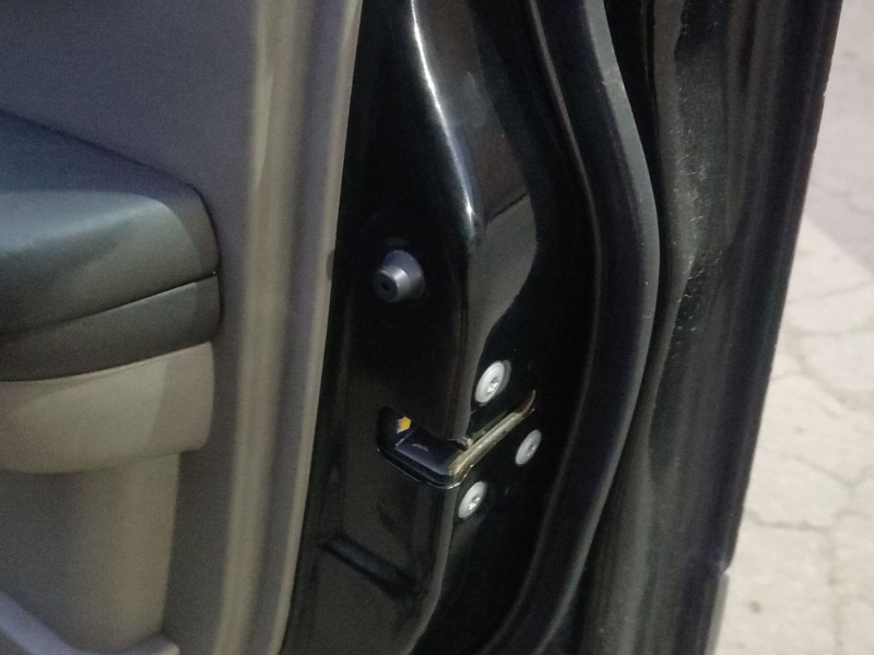 Recambio de cerradura puerta delantera derecha para nissan x-trail i (t30) 2.2 dci referencia OEM IAM   