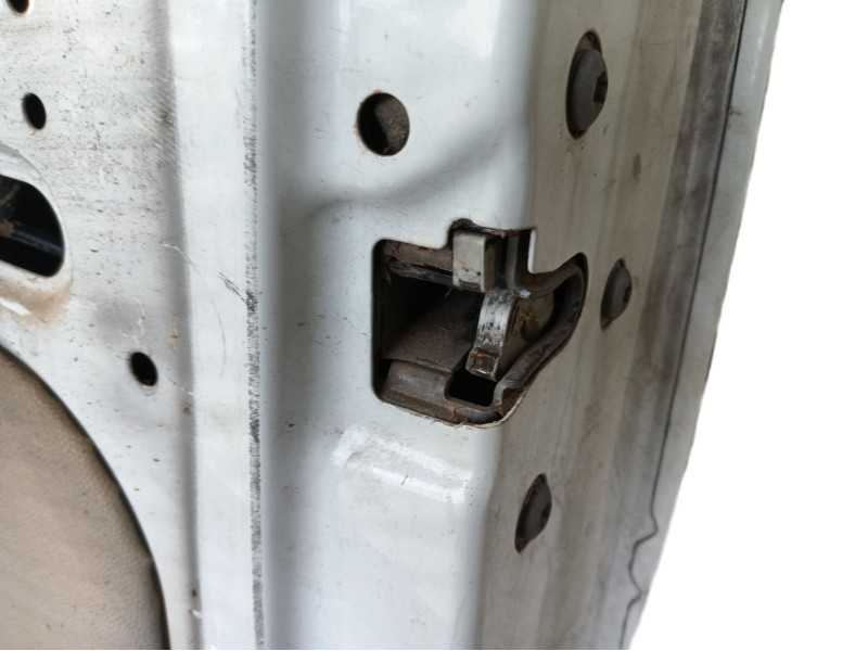 Recambio de puerta delantera derecha para peugeot boxer furgoneta 2.0 bluehdi 130 referencia OEM IAM   