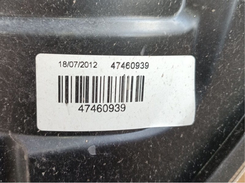 Recambio de faro derecho para peugeot boxer caja/chasis 2.2 hdi 130 referencia OEM IAM  47100748 