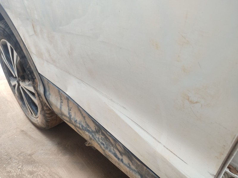 Recambio de puerta trasera derecha para nissan qashqai ii (j11, j11_) 1.5 dci referencia OEM IAM   