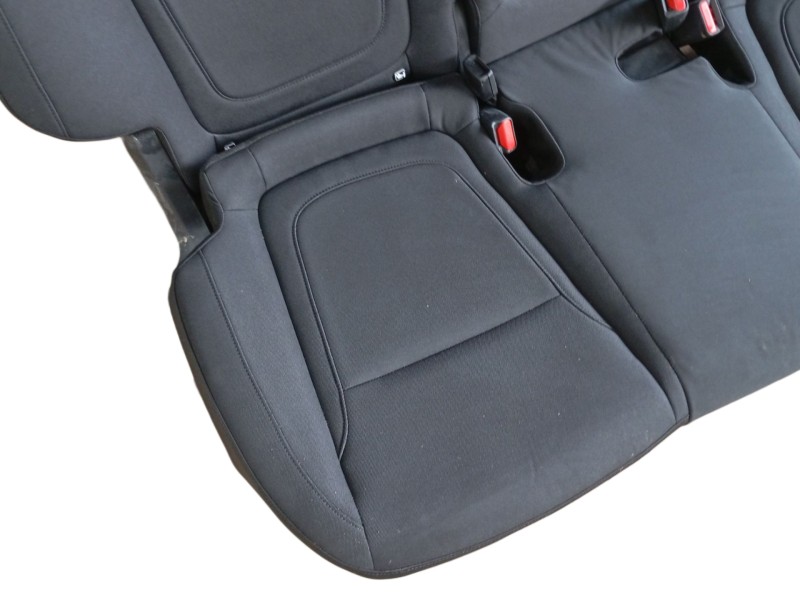 Recambio de asientos traseros para hyundai tucson (nx4e, nx4a) 1.6 t-gdi referencia OEM IAM   