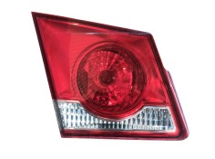 Recambio de piloto trasero izquierdo interior para chevrolet cruze (j300) 1.6 referencia OEM IAM   