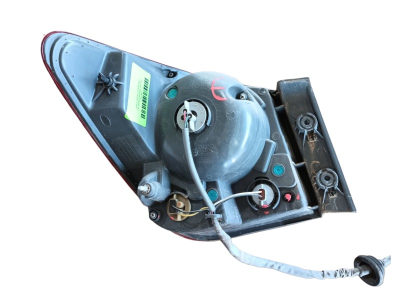 Recambio de piloto trasero derecho para chevrolet cruze (j300) 1.6 referencia OEM IAM  082351908R 