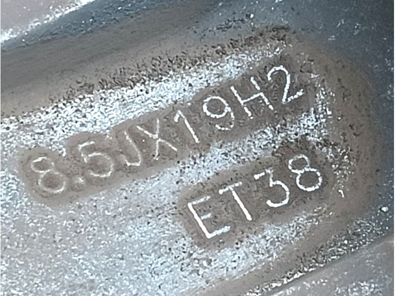 Recambio de llanta para volkswagen tiguan (ad1, ax1) 2.0 tdi referencia OEM IAM 5NA601025AGZ49 ET38 8.5Jx19