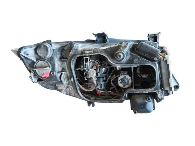 Recambio de faro derecho para bmw 3 (e90) 320 d referencia OEM IAM 63117161668 631169427379 