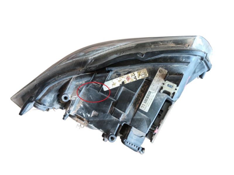 Recambio de faro derecho para bmw 3 (e90) 320 d referencia OEM IAM 63117161668 631169427379 
