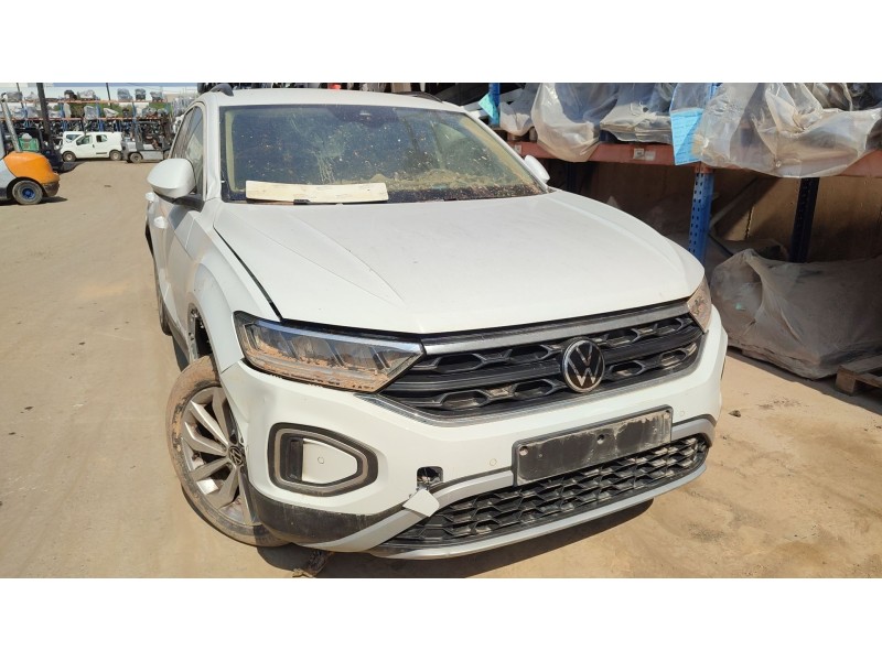 volkswagen t-roc (a11, d11) del año 2023