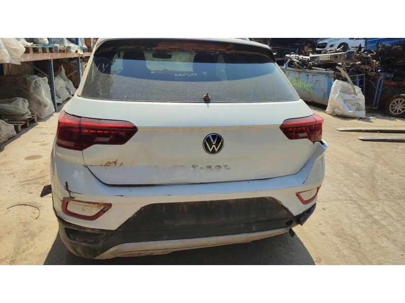 volkswagen t-roc (a11, d11) del año 2023