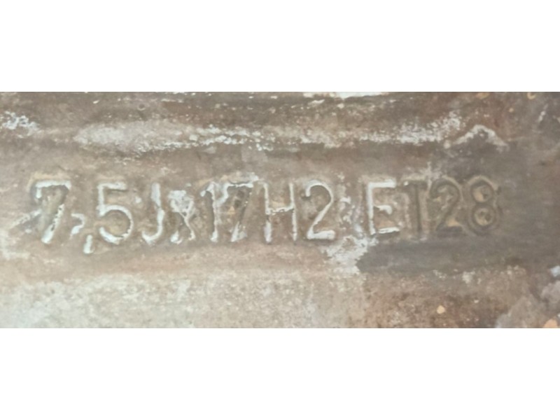 Recambio de llanta para audi a5 (8t3) 1.8 tfsi referencia OEM IAM 8T0601025BA ET28 7.5Jx17