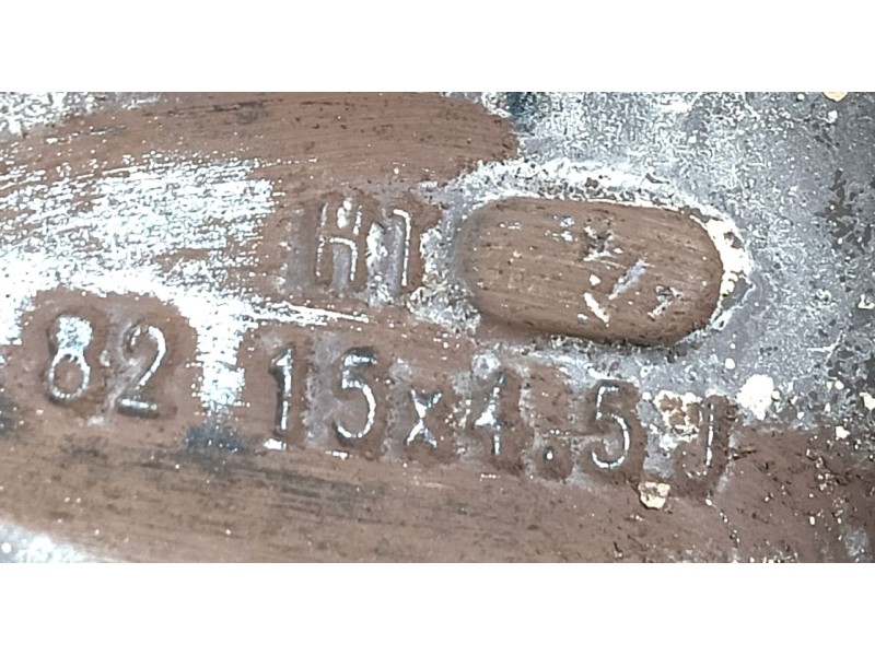 Recambio de llanta para toyota aygo (_b4_) 1.0 (kgb40) referencia OEM IAM PW457-0H002 ET35 15x4.5J