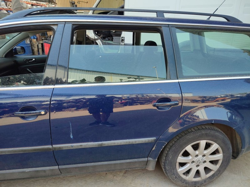 volkswagen passat b5.5 variant (3b6) del año 2001