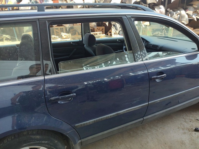 volkswagen passat b5.5 variant (3b6) del año 2001