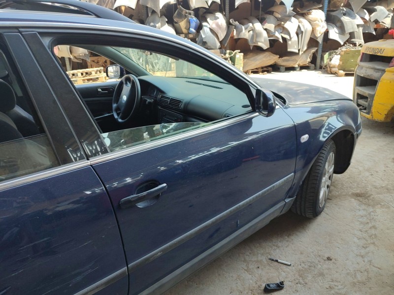 volkswagen passat b5.5 variant (3b6) del año 2001