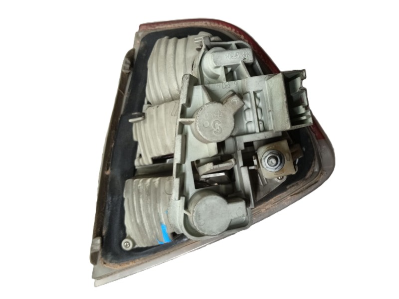 Recambio de piloto trasero izquierdo interior para bmw 3 (e90) 320 d referencia OEM IAM   