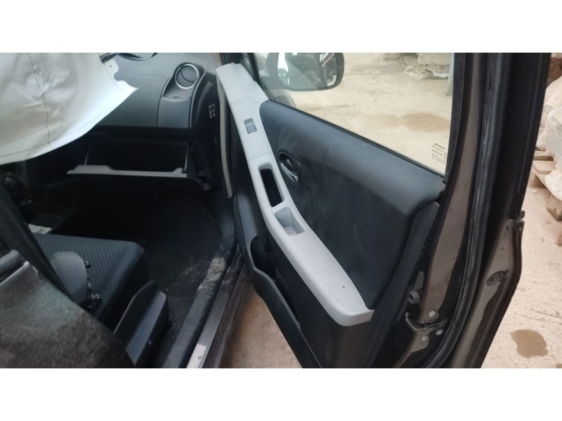 toyota yaris (_p9_) del año 2010