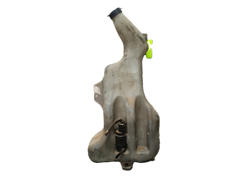 Recambio de deposito limpia para iveco daily v furgoneta 29s13, 29l13, 35c13, 35s13, 40c13, 40s13 referencia OEM IAM 3801895 380