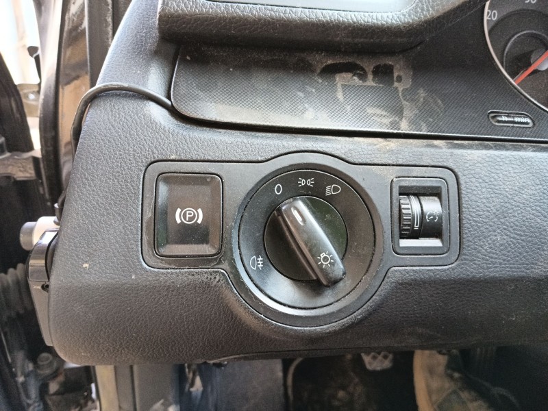 Recambio de mando luces para volkswagen passat b6 (3c2) 2.0 tdi 16v referencia OEM IAM   