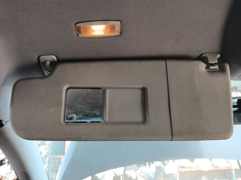 Recambio de parasol izquierdo para volkswagen passat b6 (3c2) 2.0 tdi 16v referencia OEM IAM   