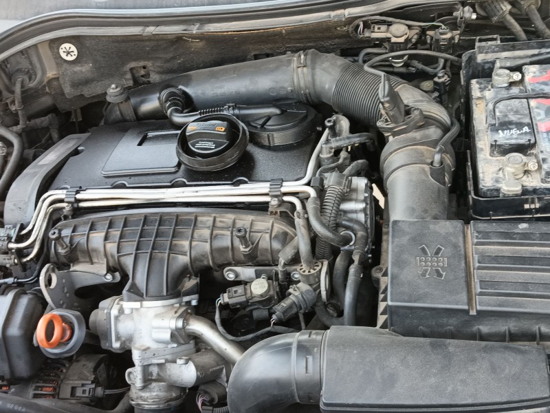 Recambio de despiece motor para volkswagen passat b6 (3c2) 2.0 tdi 16v referencia OEM IAM   