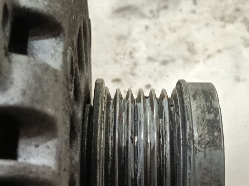 Recambio de alternador para ssangyong rodius i 2.7 xdi referencia OEM IAM   