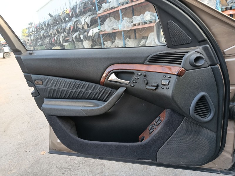 Recambio de guarnecido puerta delantera izquierda para mercedes-benz clase s (w220, v220) s 500 (220.075, 220.175, 220.875) refe