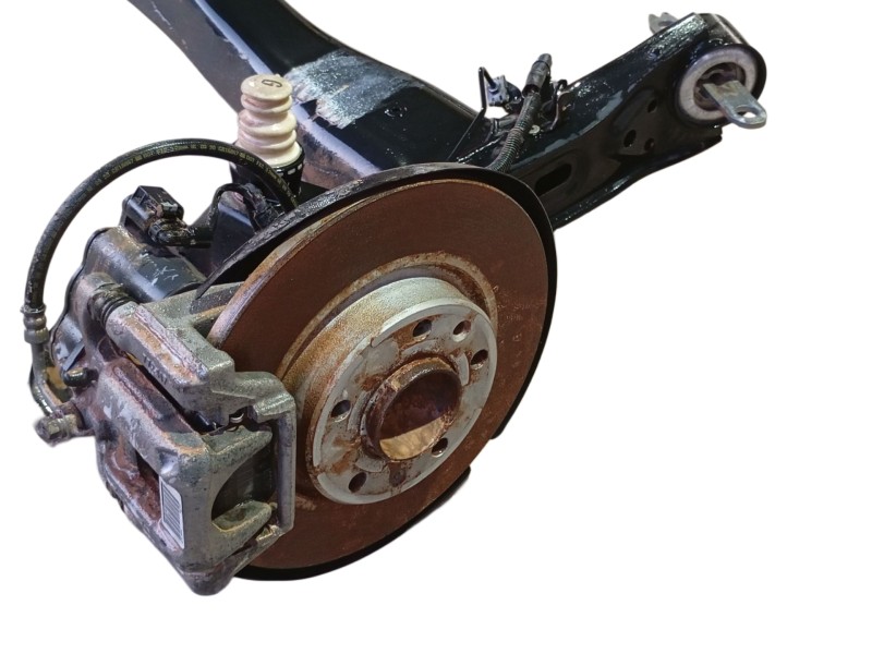 Recambio de puente trasero para peugeot 308 ii (lb_, lp_, lw_, lh_, l3_) 1.2 thp 110 referencia OEM IAM   