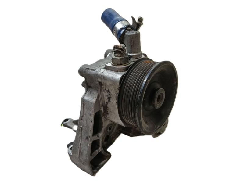 Recambio de bomba direccion para iveco daily v furgoneta 29s13, 29l13, 35c13, 35s13, 40c13, 40s13 referencia OEM IAM 504385414  