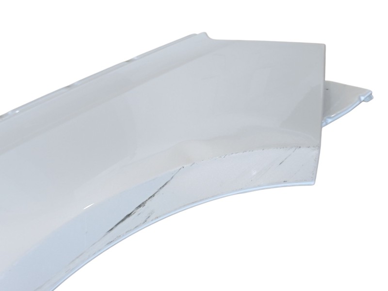 Recambio de aleta delantera derecha para peugeot 308 ii (lb_, lp_, lw_, lh_, l3_) 1.2 thp 110 referencia OEM IAM   