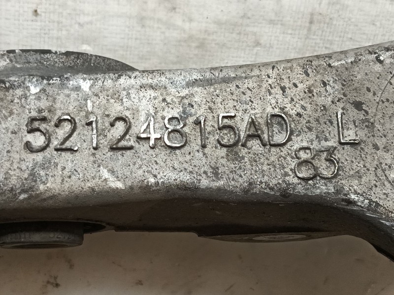 Recambio de brazo suspension inferior trasero izquierdo para jeep grand cherokee iv (wk, wk2) 6.2 i v8 4x4 referencia OEM IAM   