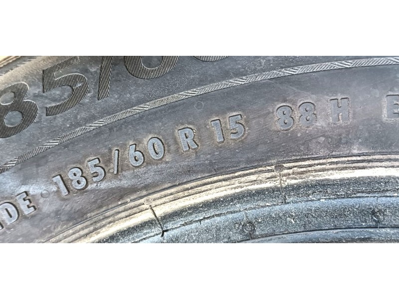 Recambio de neumatico para » otros... modelos referencia OEM IAM 185/60 R15 88H 2 NORAUTO