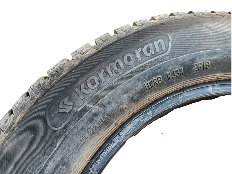 Recambio de neumatico para » otros... modelos referencia OEM IAM 195/60 R15 88H 2 KOORMORAN