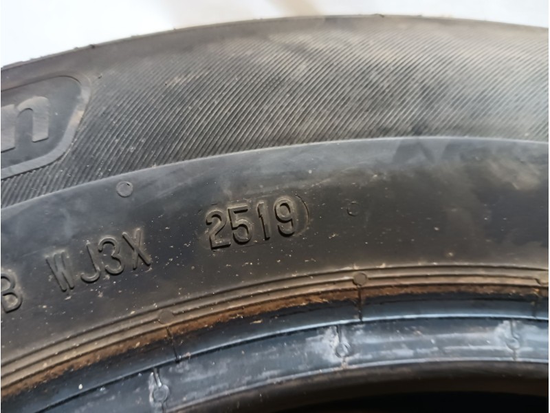 Recambio de neumatico para » otros... modelos referencia OEM IAM 195/60 R15 88H 2 KOORMORAN
