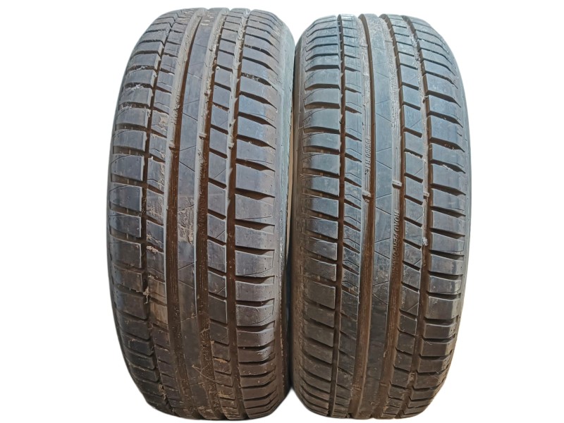 Recambio de neumatico para » otros... modelos referencia OEM IAM 195/60 R15 88H 2 KORMORAN