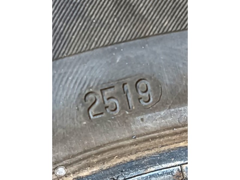 Recambio de neumatico para » otros... modelos referencia OEM IAM 195/60 R15 88H 2 KORMORAN