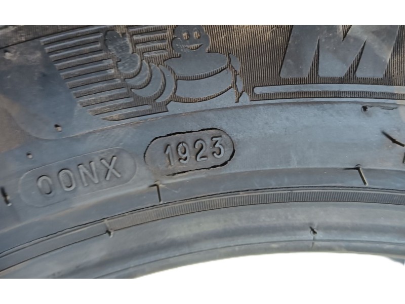 Recambio de neumatico para » otros... modelos referencia OEM IAM 205/55 R19 97V 2 MICHELIN