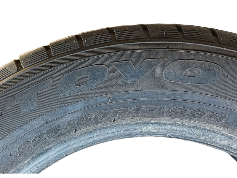 Recambio de neumatico para » otros... modelos referencia OEM IAM 225/60 R17 99H 2 TOYO