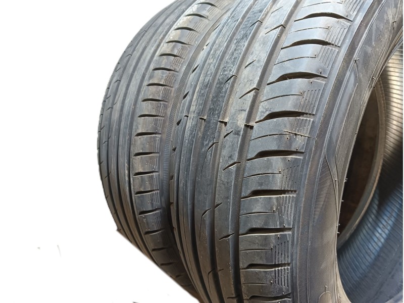 Recambio de neumatico para » otros... modelos referencia OEM IAM 225/60 R17 99H 2 TOYO