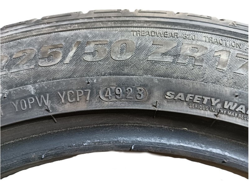 Recambio de neumatico para » otros... modelos referencia OEM IAM 225/50 ZR17 98Y 2 KUMHO