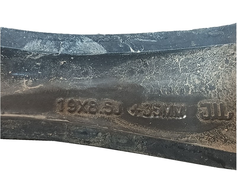 Recambio de llanta para tesla model s (5yjs) referencia OEM IAM 149779100  19x8.5J